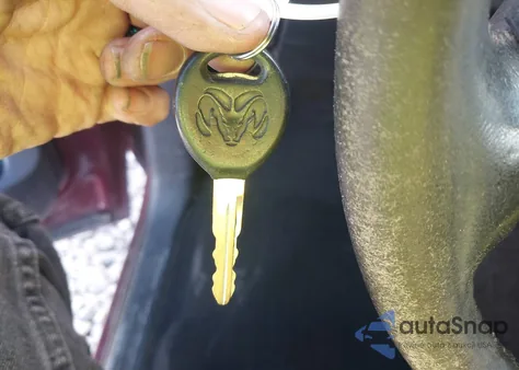 2003 Dodge Ram 1500 Slt/Laramie/St z USA, uszkodzony, nr VIN 1D7HA18DX3S242810